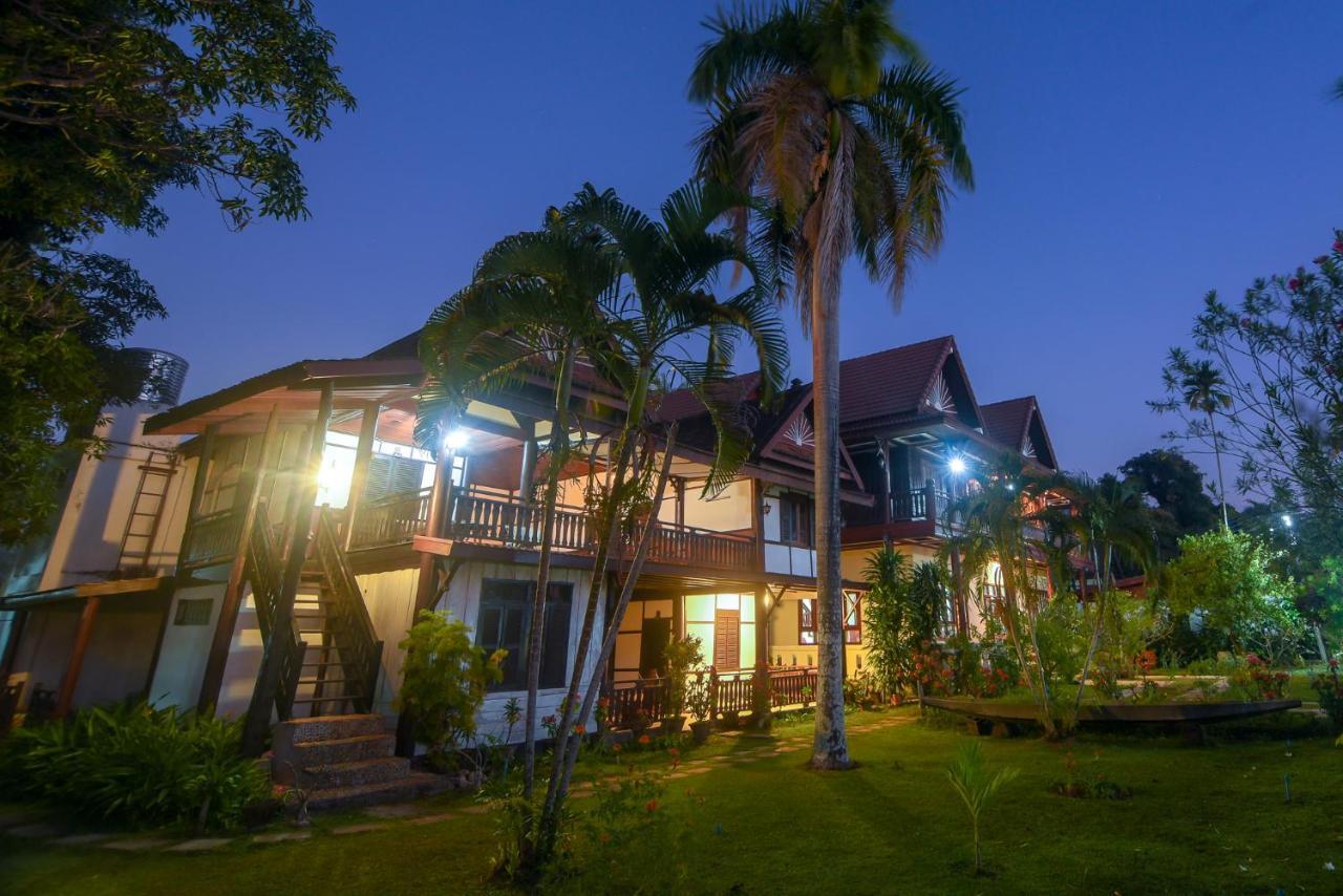 Отель Kongmany Colonial House Muang Khong Экстерьер фото