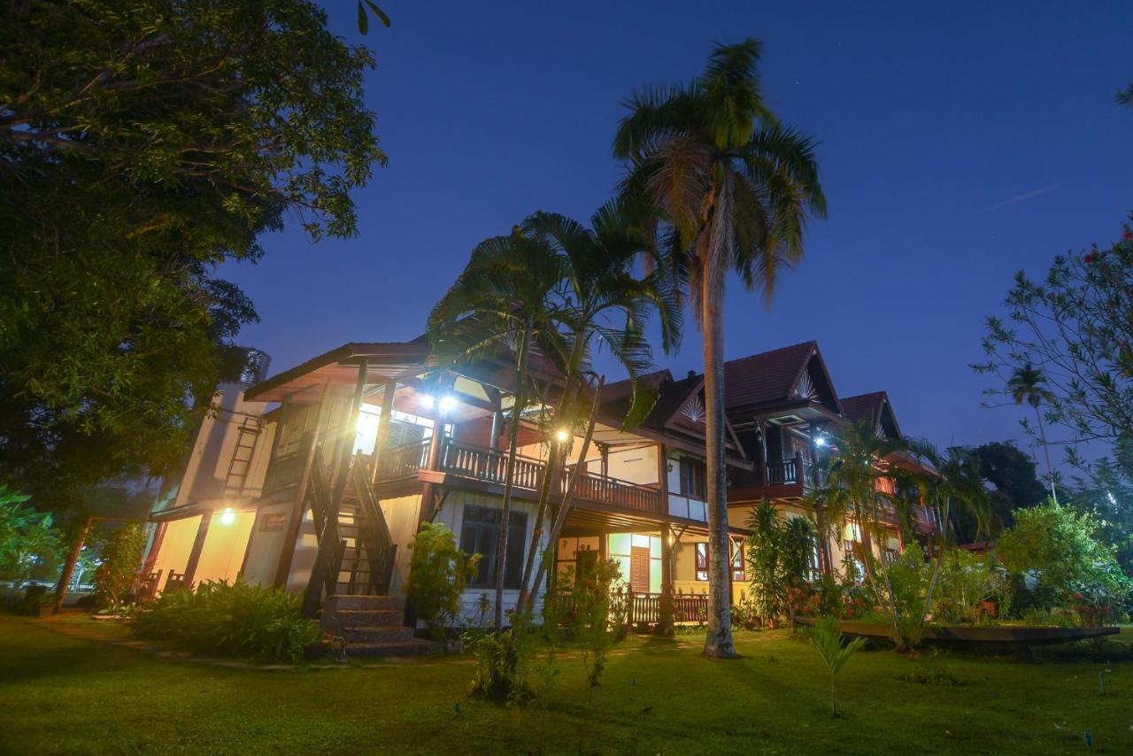 Отель Kongmany Colonial House Muang Khong Экстерьер фото