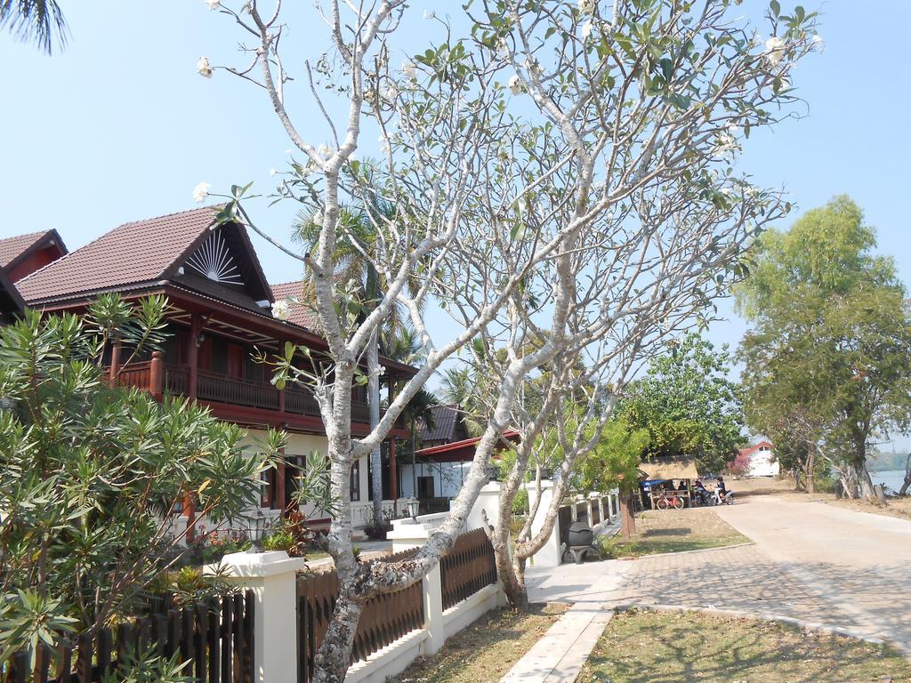 Отель Kongmany Colonial House Muang Khong Экстерьер фото