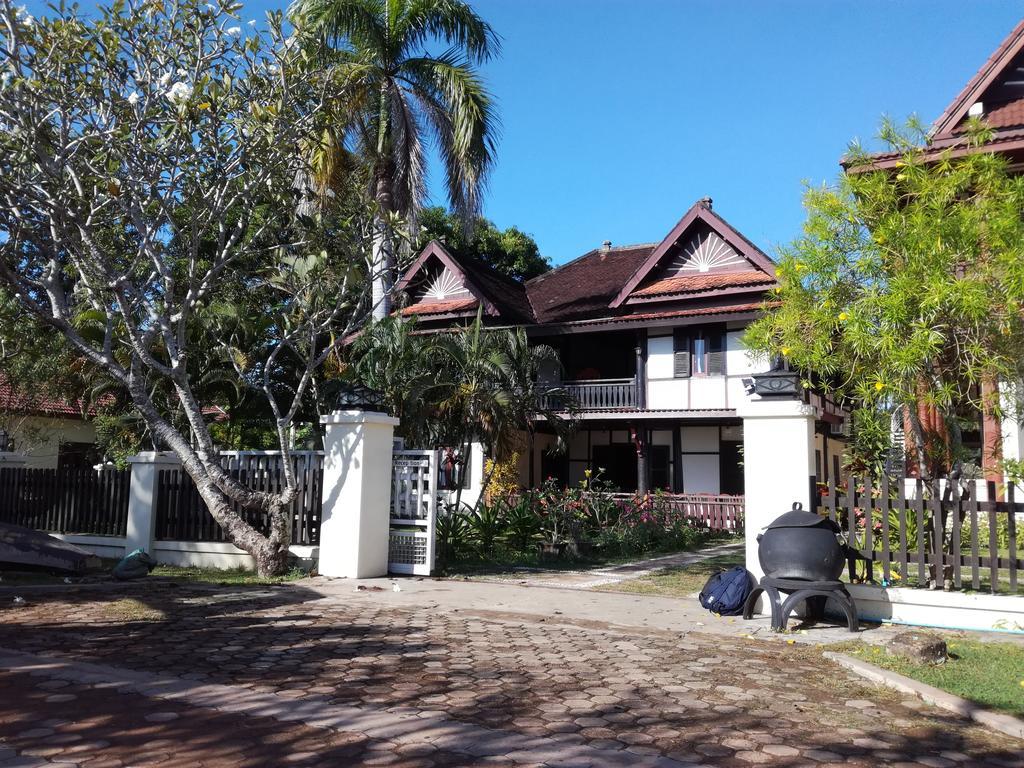 Отель Kongmany Colonial House Muang Khong Экстерьер фото