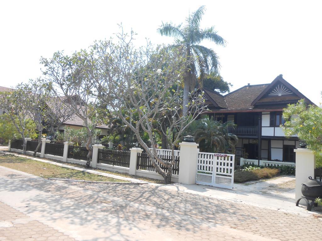Отель Kongmany Colonial House Muang Khong Экстерьер фото